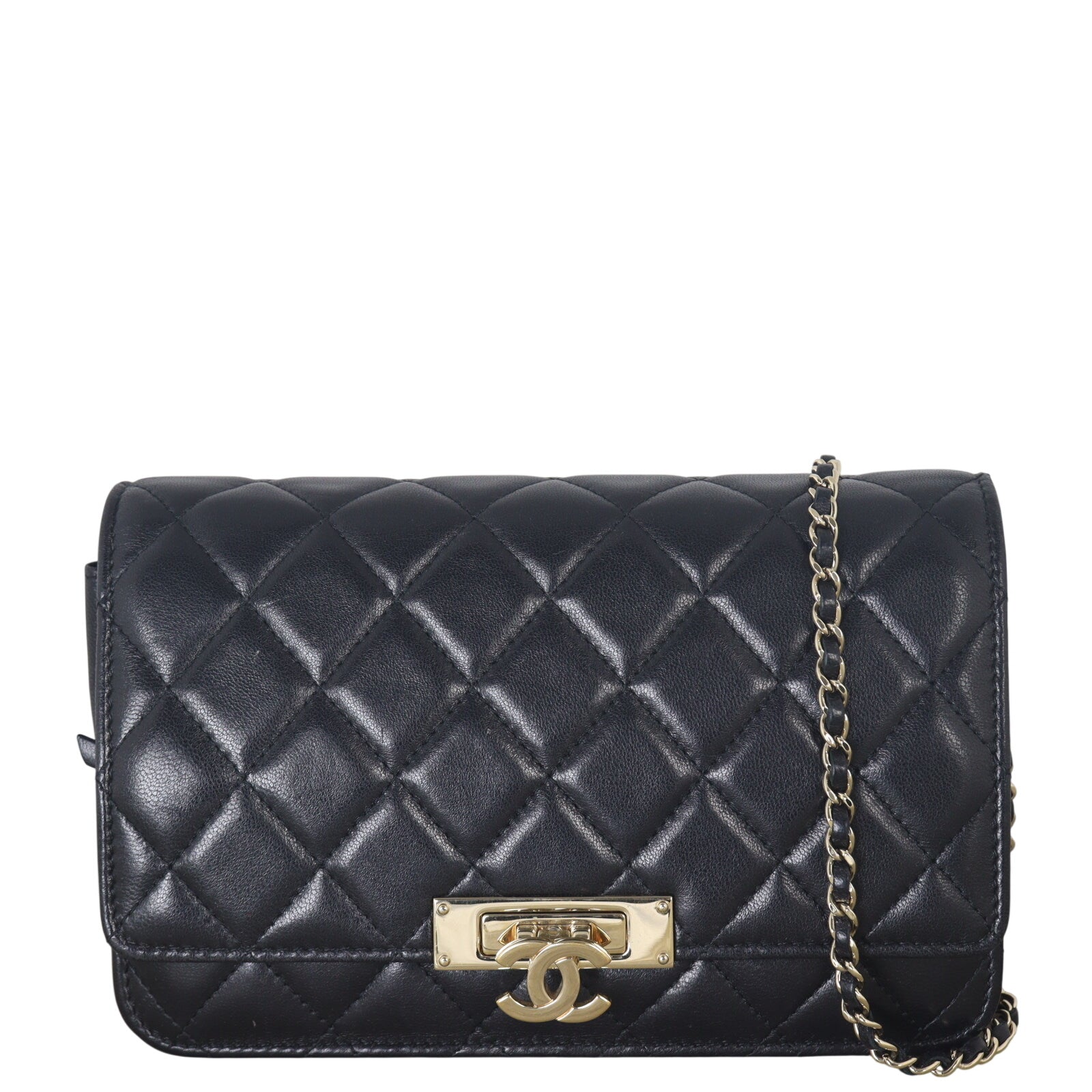 Chanel Golden Class Wallet on Chain_IMG_7876.jpeg