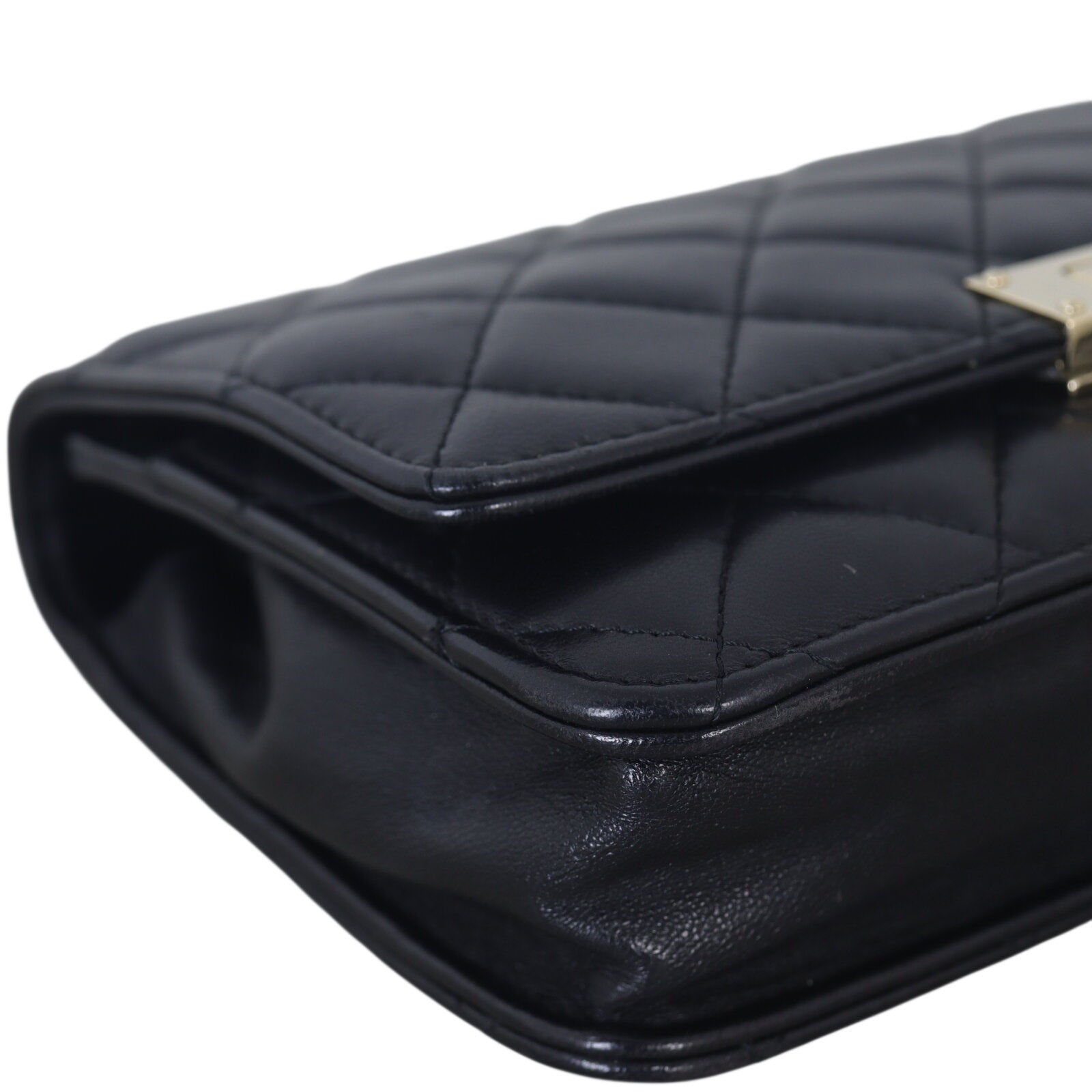 Chanel Golden Class Wallet on Chain_IMG_7880.jpeg
