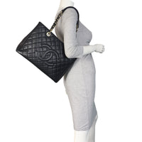 Chanel Grand Shopping Tote_IMG_1747.jpeg