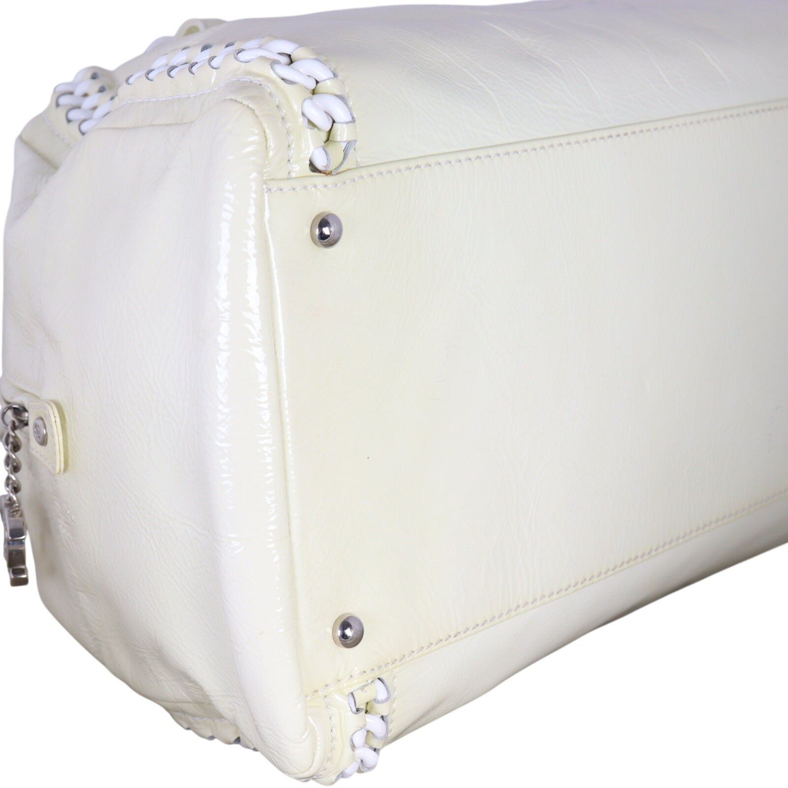 Chanel Luxe Ligne Bowler Patent_IMG_7447.jpeg