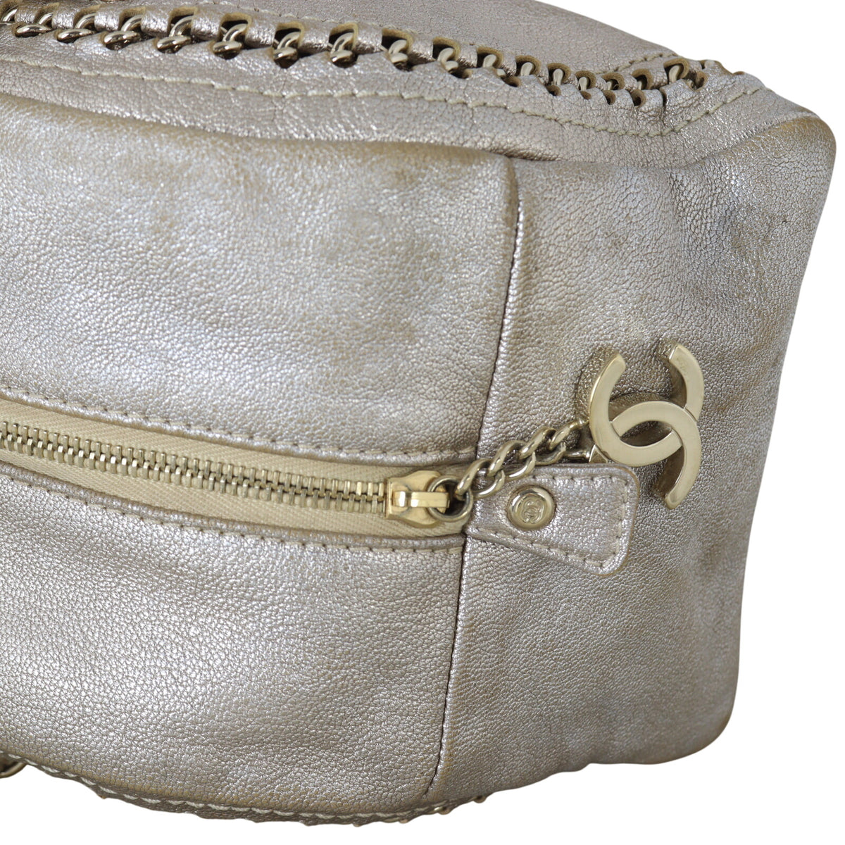 Chanel Luxe Ligne Bowler_IMG_0563.jpeg