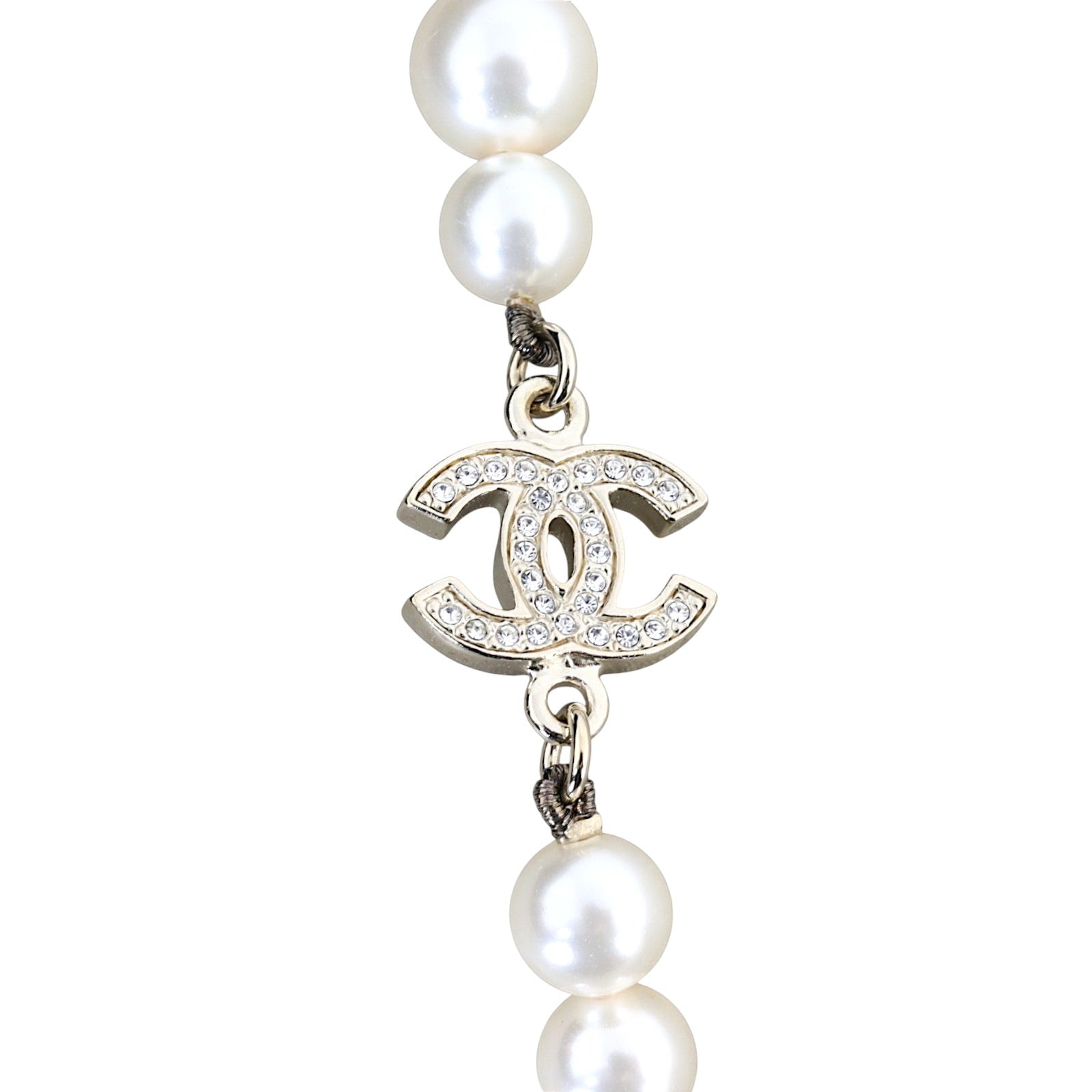 Chanel Pearl CC Crystal Long Necklace_IMG_9350.jpg