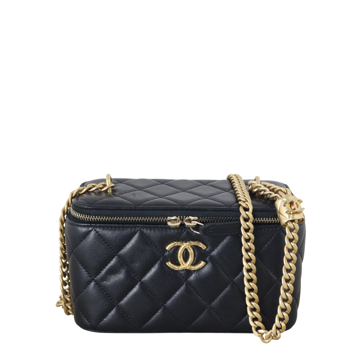 Chanel Pillow Crush Vanity Case with Chain_IMG_8675.jpeg