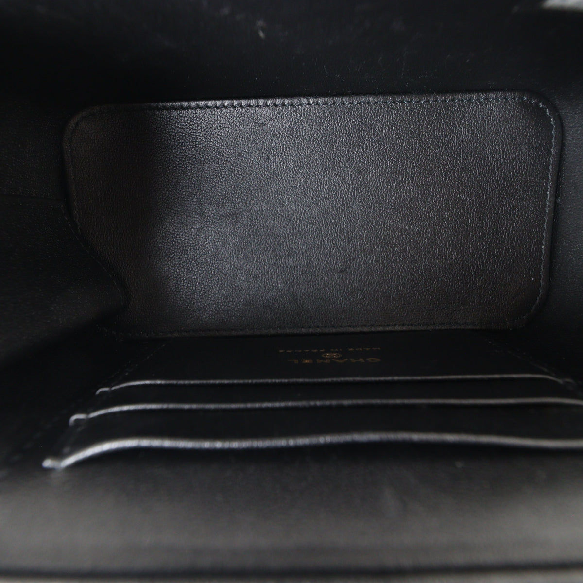 Chanel Pillow Crush Vanity Case with Chain_IMG_8682.jpg