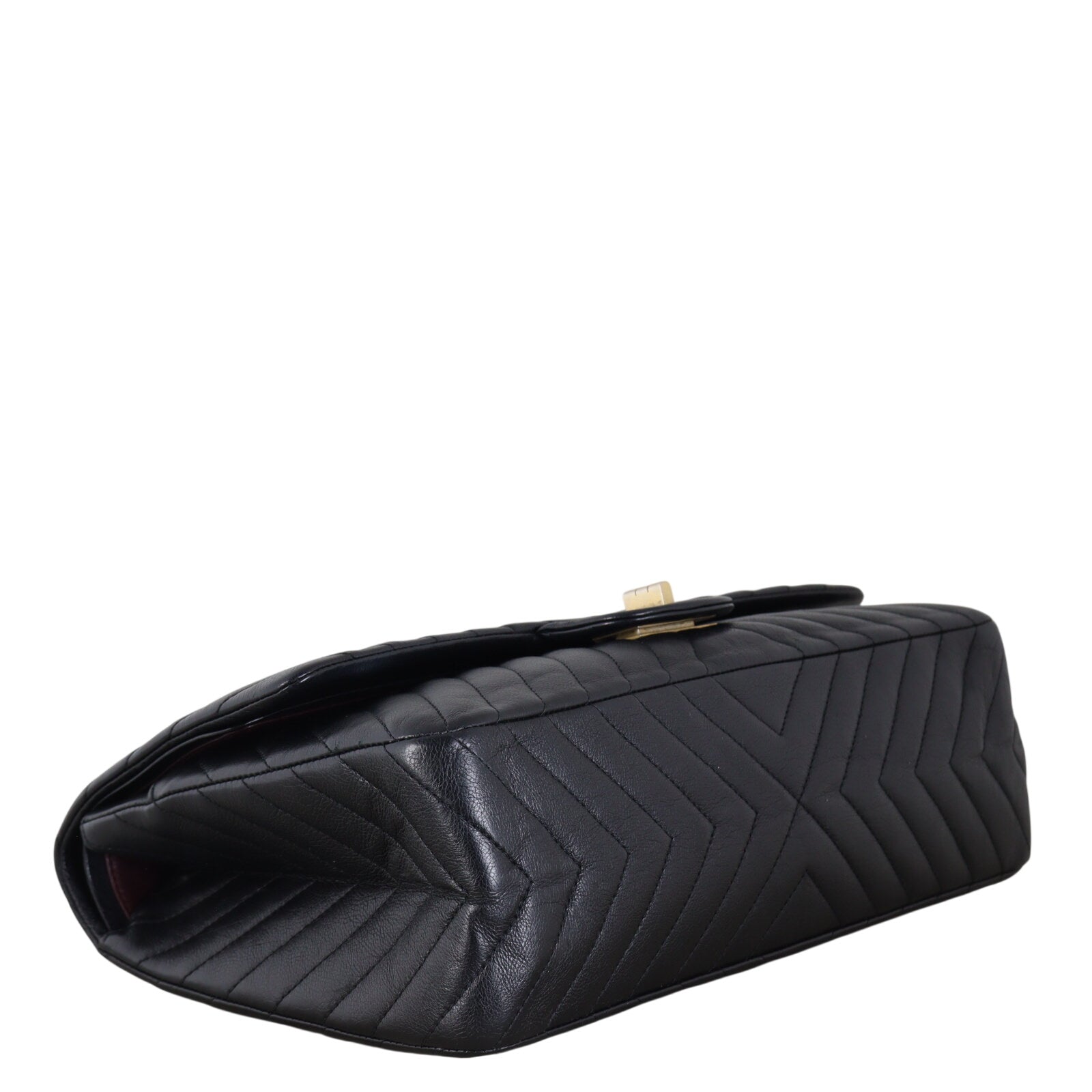 Chanel Reissue 226 Double Flap Chevron_IMG_1943.jpeg