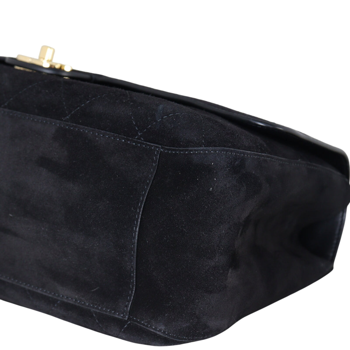 Chanel Souplissimo Maxi Flap Suede_IMG_8511.jpeg
