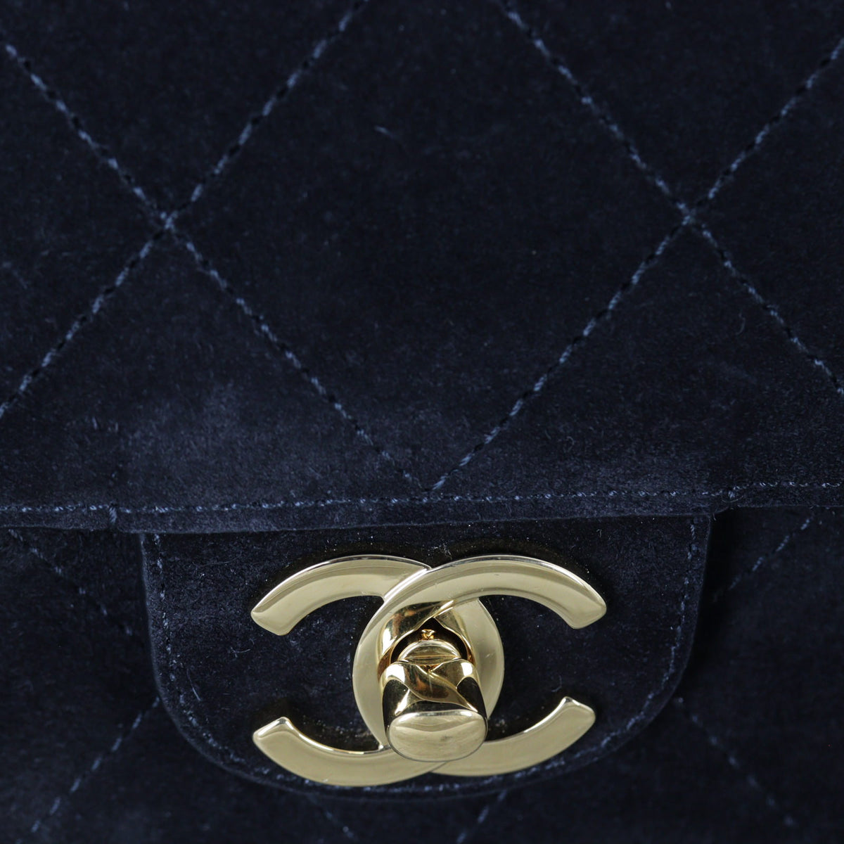 Chanel Souplissimo Maxi Flap Suede_IMG_8513.jpg
