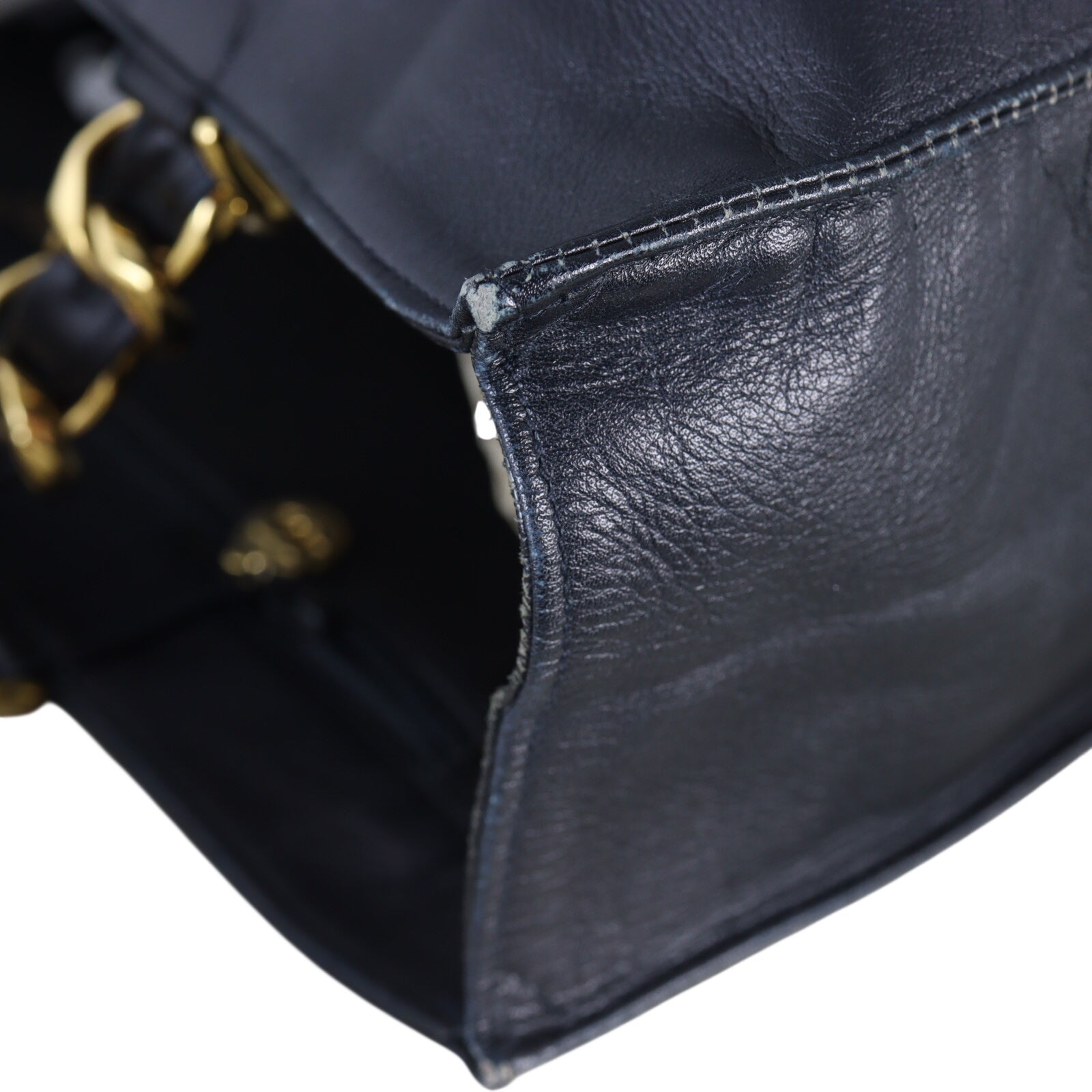Chanel Vintage CC Jumbo XL Chain Shoulder Bag_IMG_7242.jpeg