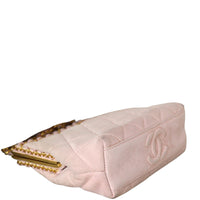 Chanel Vintage Kisslock Chain Bag Suede_IMG_2979.jpg