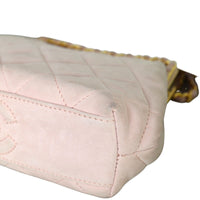 Chanel Vintage Kisslock Chain Bag Suede_IMG_2983.jpg