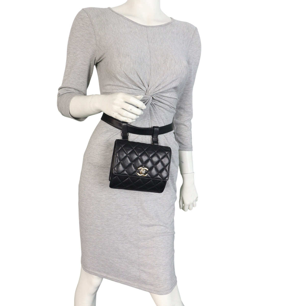 Chanel Vintage Quilted CC Belt Bag_IMG_5407.jpeg