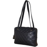 Chanel Vintage Quilted Zip Shoulder Bag_IMG_3002.jpeg
