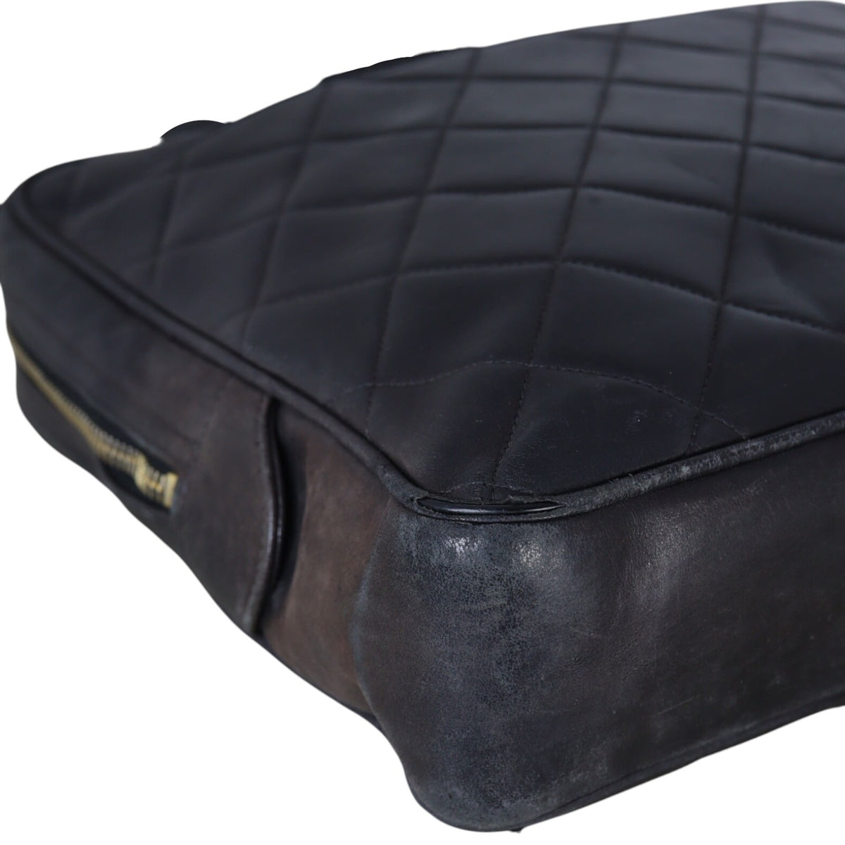 Chanel Vintage Quilted Zip Shoulder Bag_IMG_3004.jpg