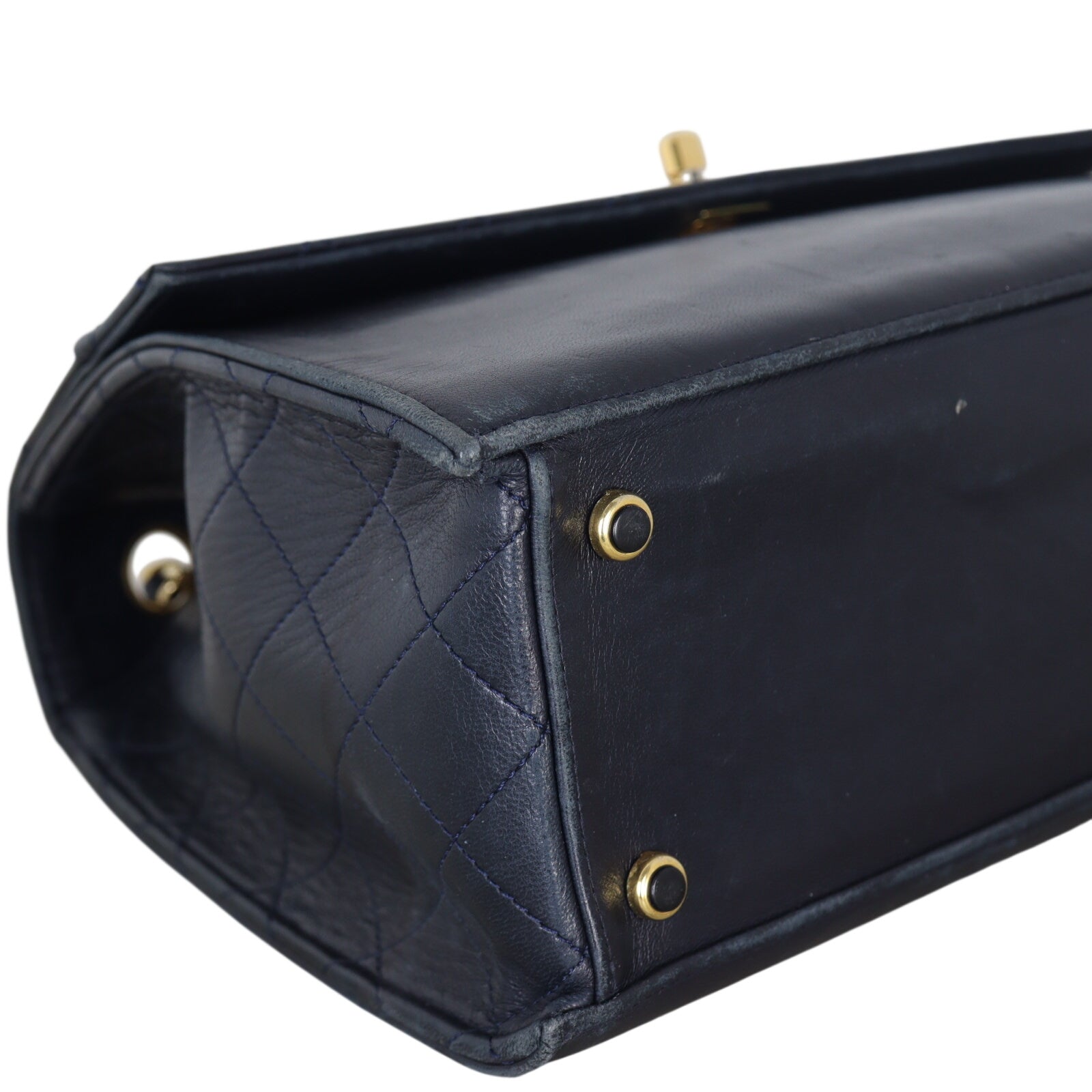 Chanel Vintage Trapezoid Flap Bag_IMG_2891.jpeg