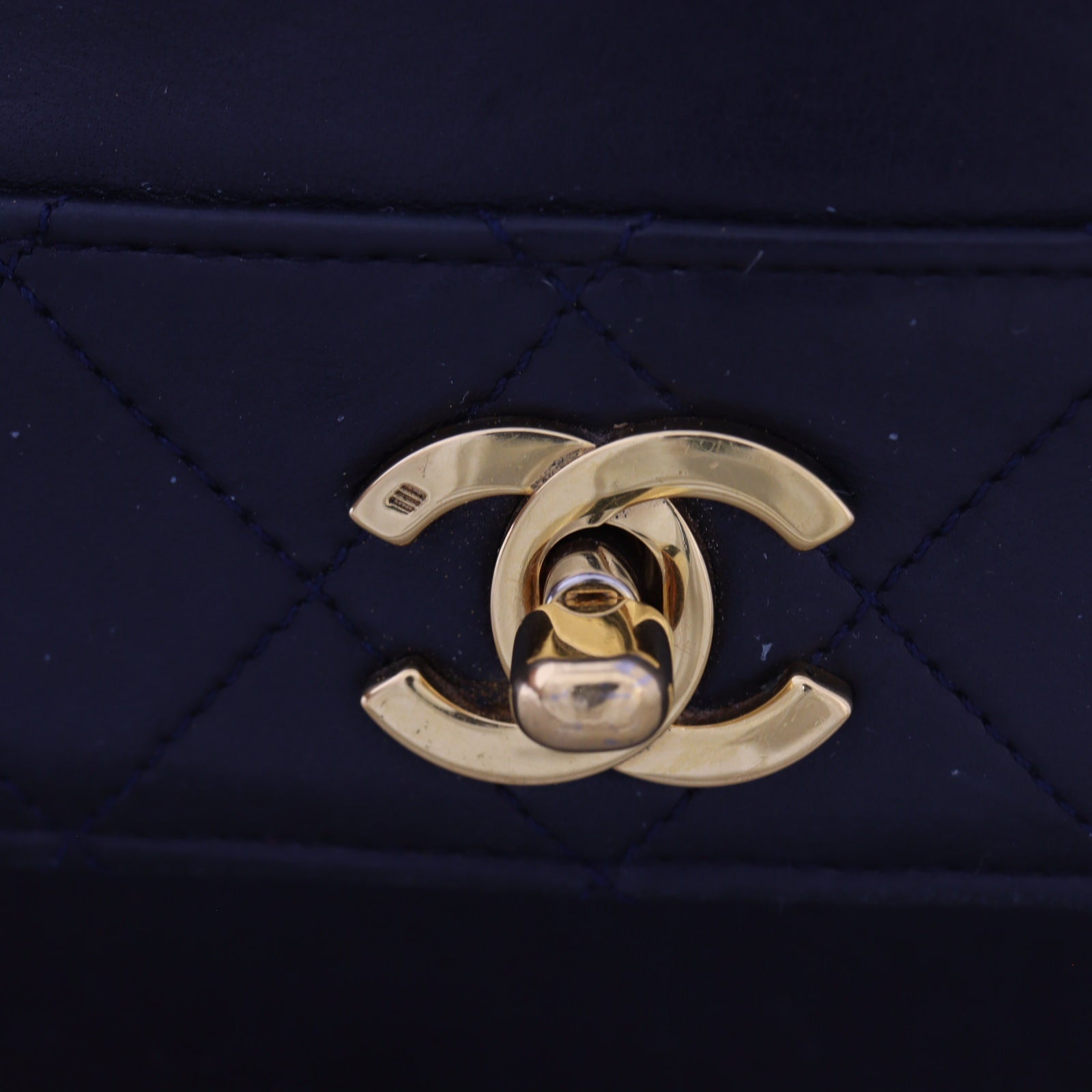 Chanel Vintage Trapezoid Flap Bag_IMG_2898.jpg