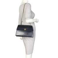Chanel Vintage Trapezoid Flap Bag_IMG_2905.jpeg