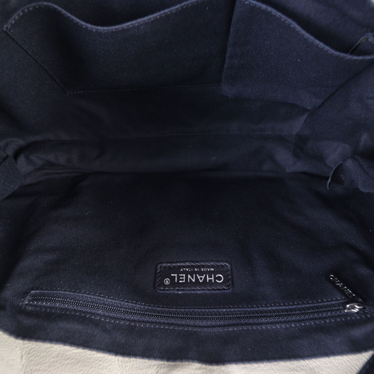 Chanel Yacht Expandable Tote_IMG_5124.jpg