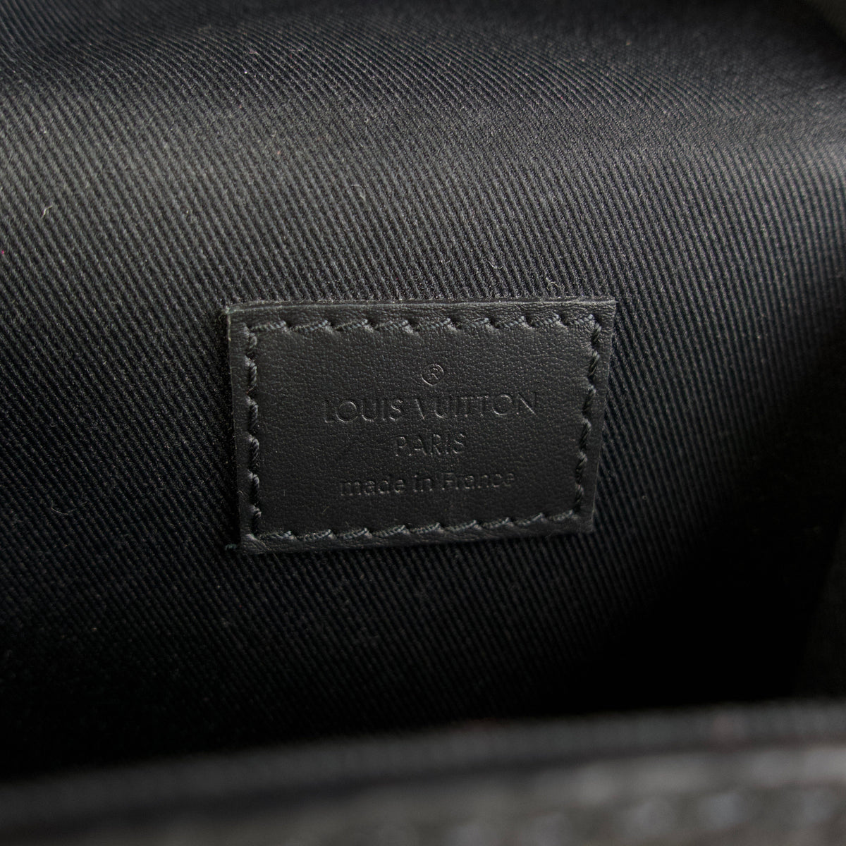 Louis Vuitton Vertical Trunk Wearable Wallet Monogram Taurillon