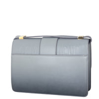Dior 30 Montaigne Bag_IMG_5477.jpeg