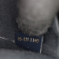 Dior 30 Montaigne Box Bag Oblique_IMG_3706.jpg