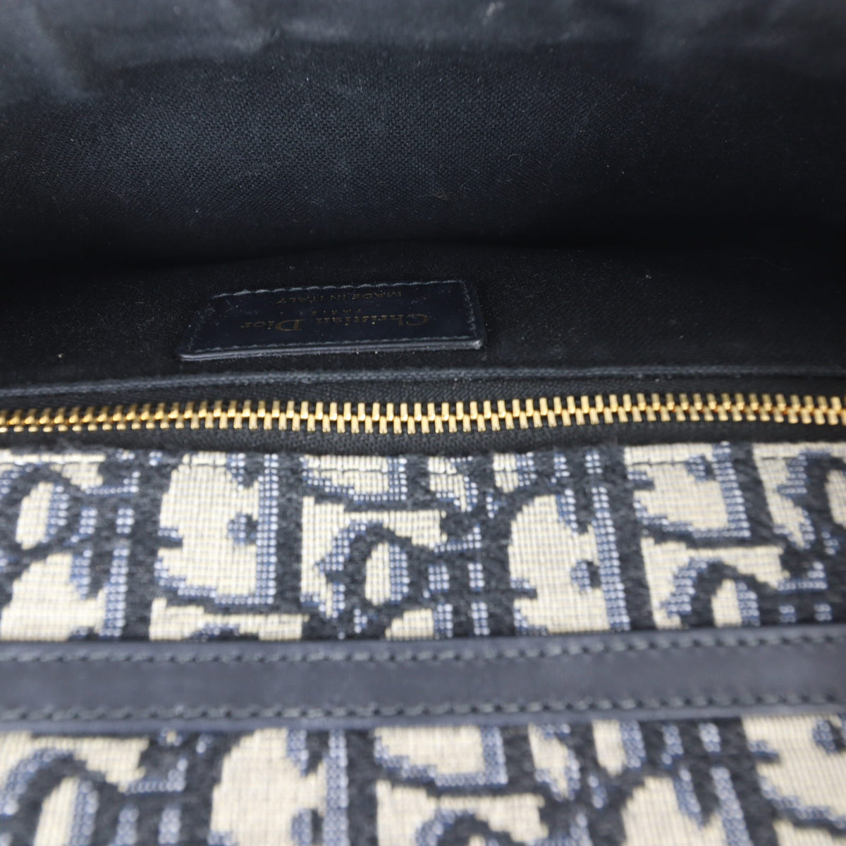 Dior 30 Montaigne Chain Clutch Oblique_IMG_1360.jpg