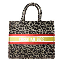 Dior Book Tote Large Leopard Mizza_IMG_3617.jpeg