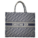Dior Book Tote Large Oblique_IMG_9946.jpeg