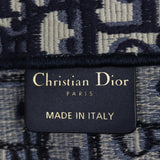 Dior Book Tote Large Oblique_IMG_9950.jpg