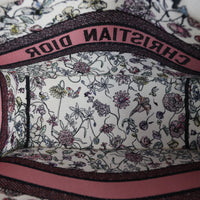 Dior Book Tote Medium Florilegio_IMG_4632.jpg