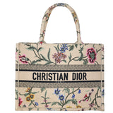 Dior Book Tote Medium Petites Fleurs_IMG_4198.jpeg