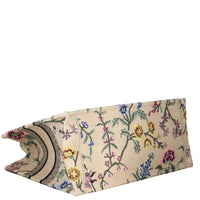 Dior Book Tote Medium Petites Fleurs_IMG_4201.jpeg