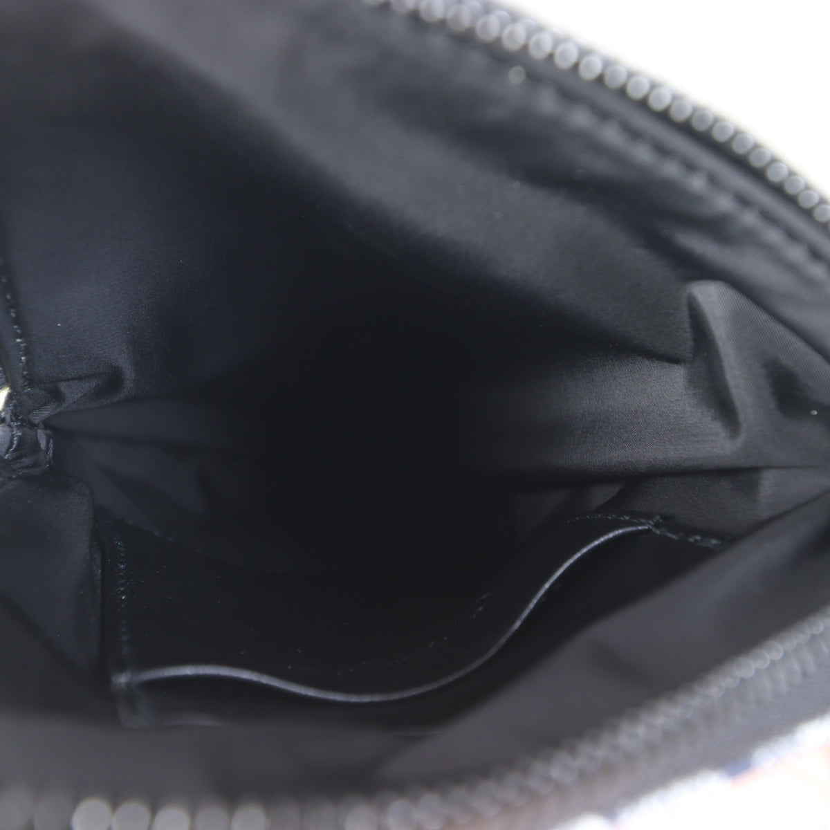Dior DiorTravel Multifunctional Pouch_IMG_3351.jpg