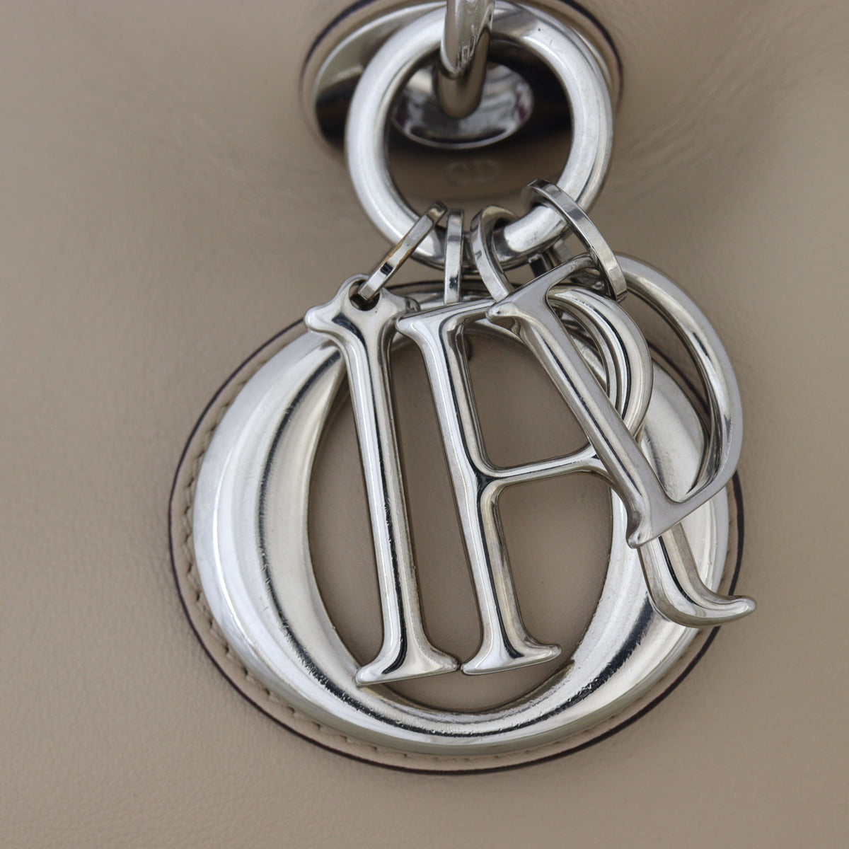 Dior Diorissimo Medium_IMG_0679.jpg