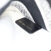 Dior Lady D-Lite Medium Houndstooth_IMG_0535.jpg