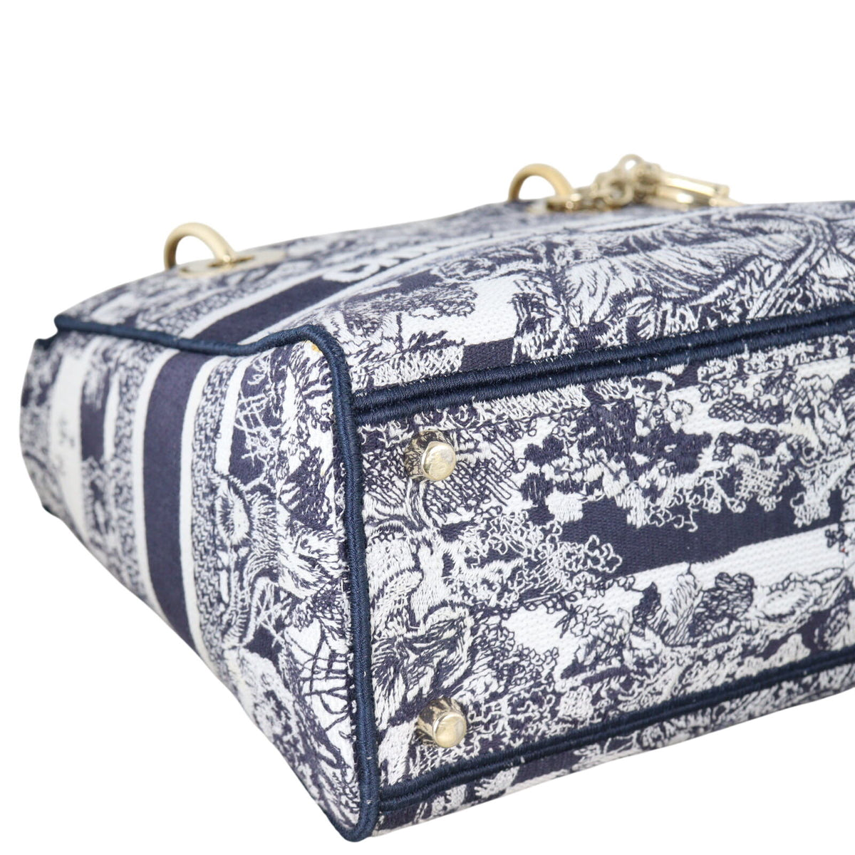 Dior Lady D-Lite Medium Toile De Jouy Reverse_IMG_4938.jpeg