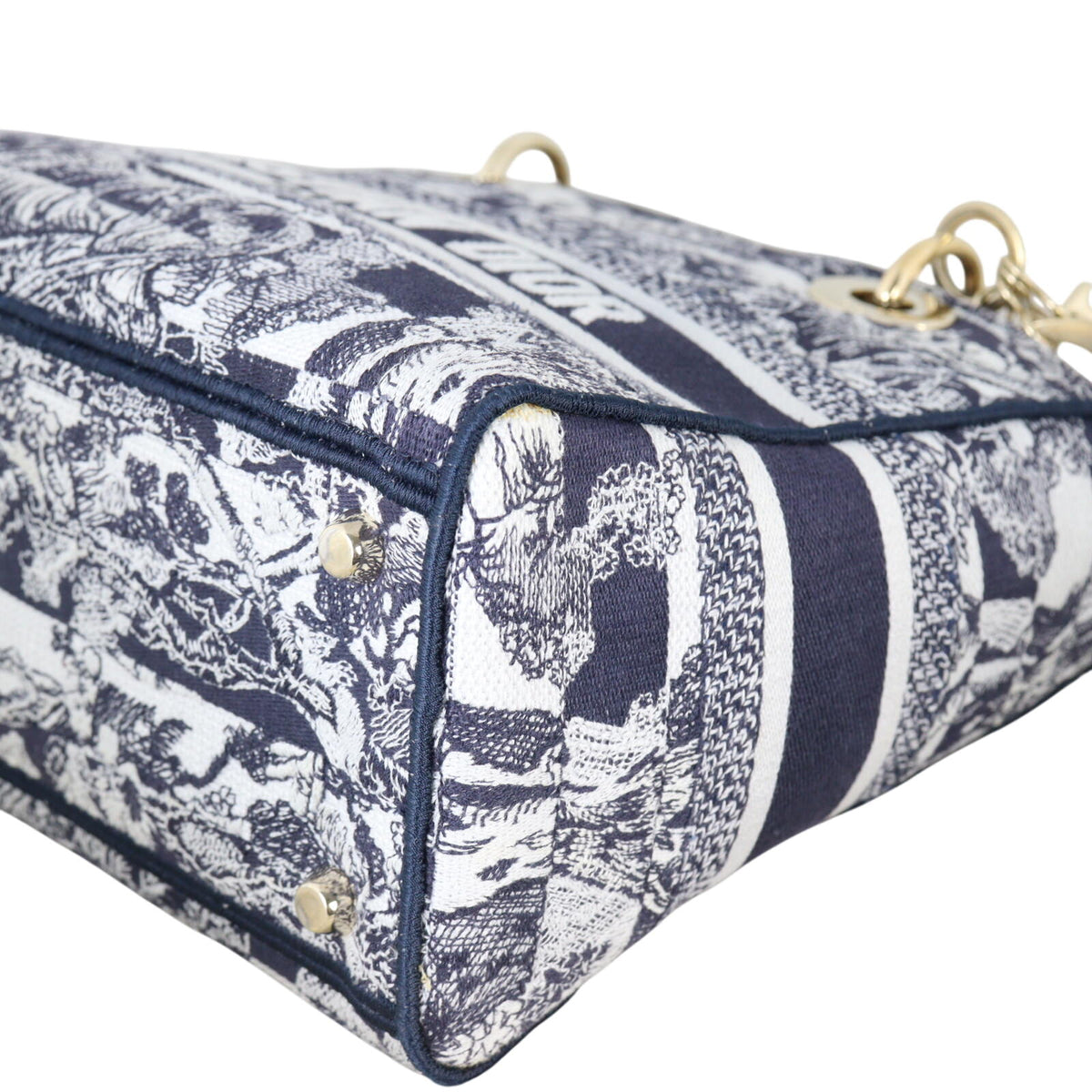 Dior Lady D-Lite Medium Toile De Jouy Reverse_IMG_4939.jpeg