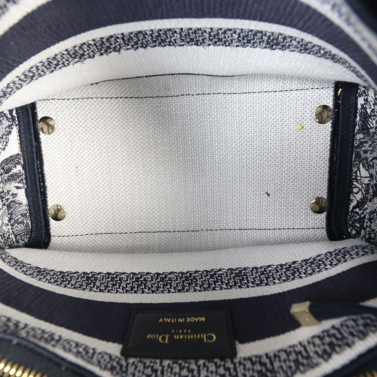 Dior Lady D-Lite Medium Toile De Jouy Reverse_IMG_4943.jpg