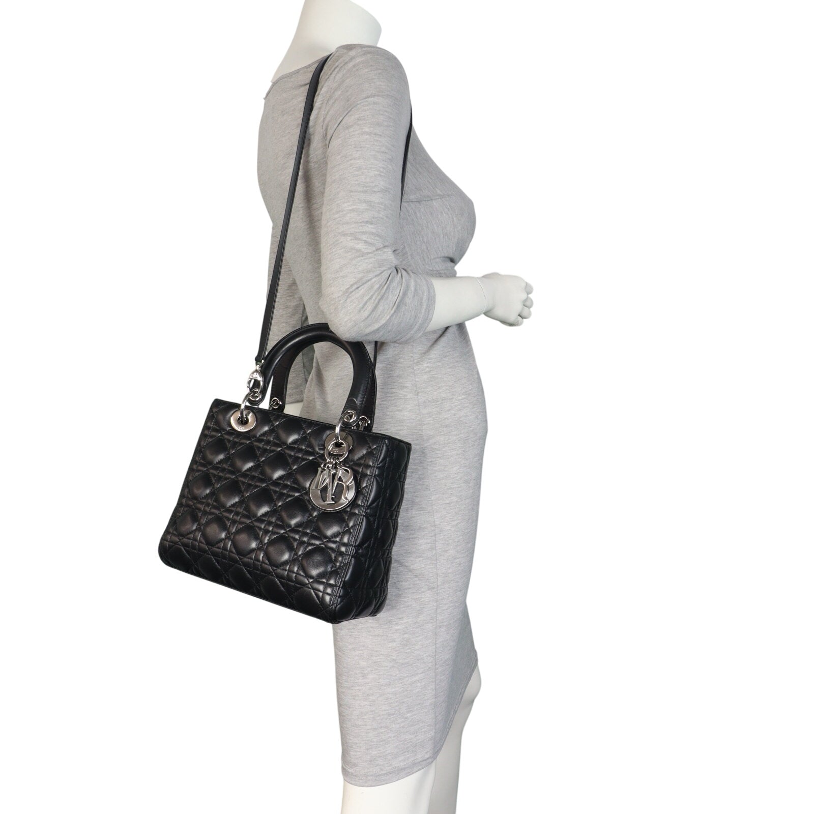 Dior Lady Dior Medium_IMG_6681.jpeg