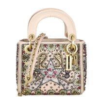 Dior Lady Dior Mini Beaded_IMG_3000.jpeg