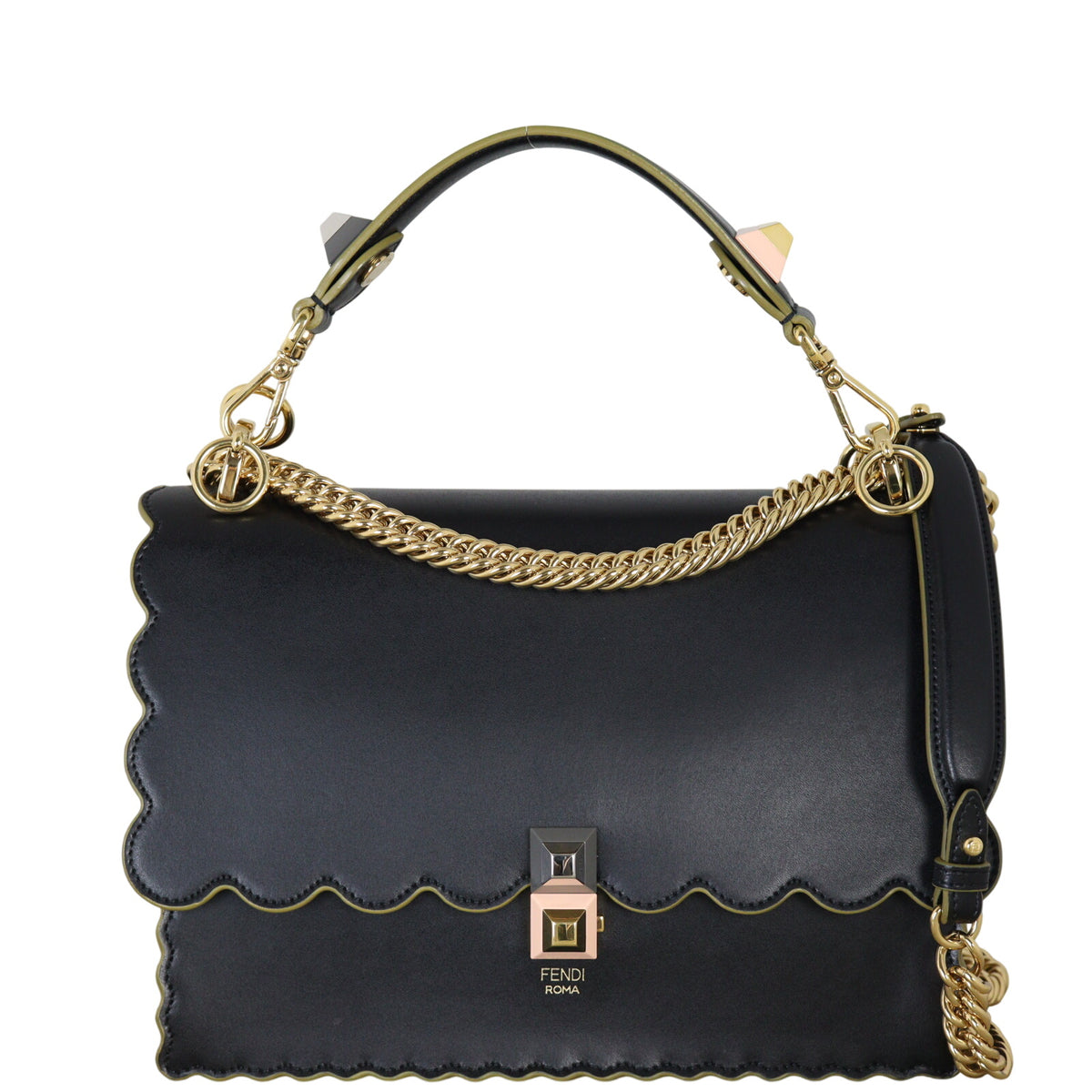 Fendi Kan I Crossbody Medium_IMG_4727.jpeg