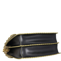 Fendi Kan I Crossbody Medium_IMG_4730.jpeg