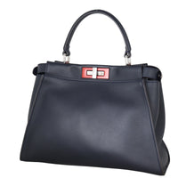 Fendi Peekaboo Medium_IMG_9619.jpeg