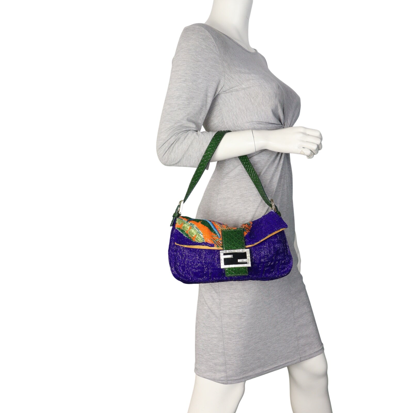 Fendi Python Beaded Baguette Bag_IMG_1257.jpeg