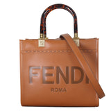 Fendi Sunshine Shopper Medium_IMG_4269.jpeg
