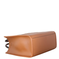 Fendi Sunshine Shopper Medium_IMG_4271.jpeg