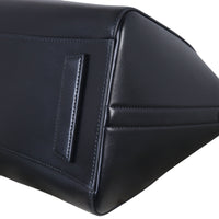 Givenchy Antigona Medium_IMG_8831.jpeg