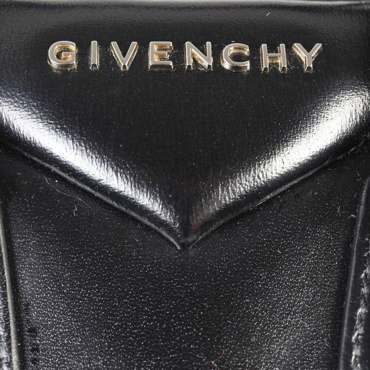 Givenchy Antigona Mini_IMG_6624.jpg