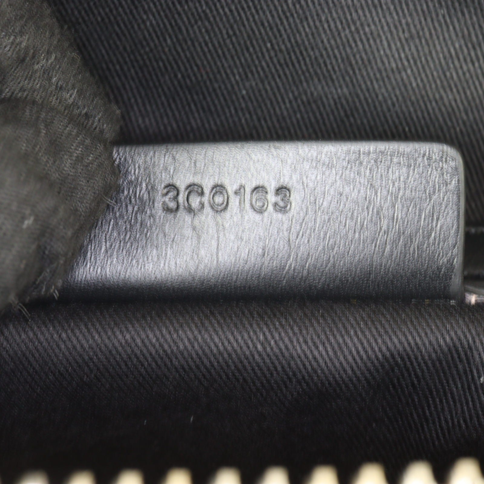 Givenchy Antigona Small_IMG_8439.jpg