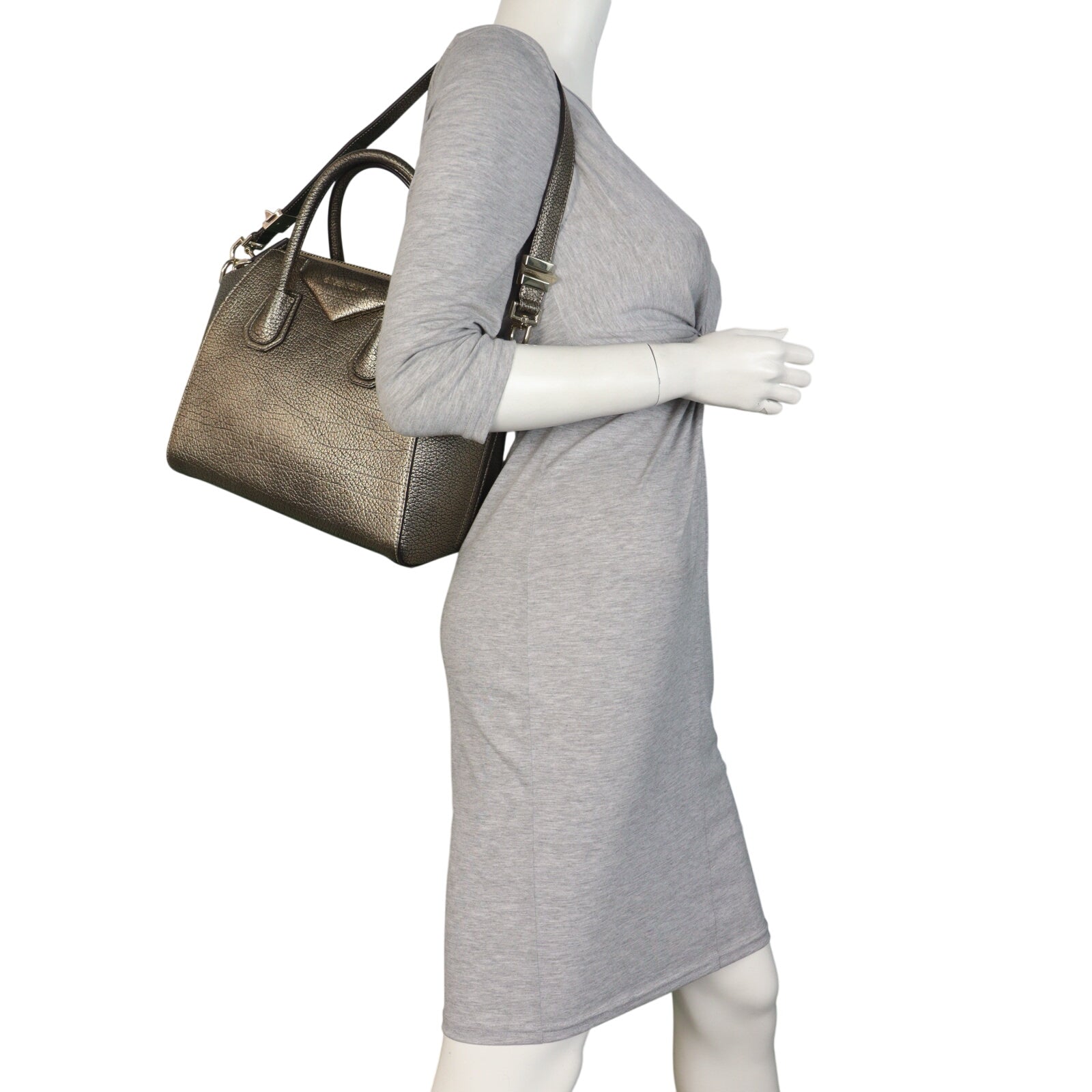 Givenchy Antigona Small_IMG_8606.jpeg