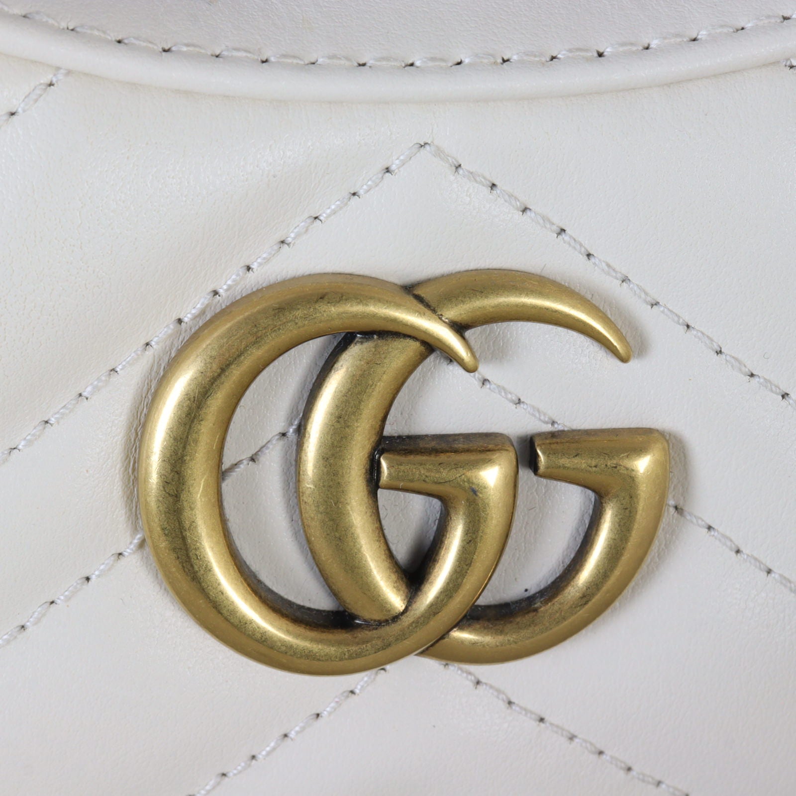 Gucci GG Marmont Half Moon Mini Shoulder Bag_IMG_6191.jpg